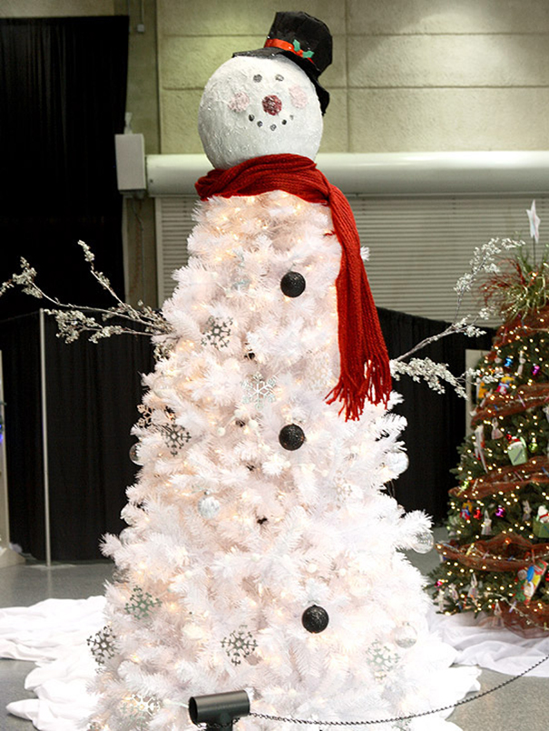 Snow Man Christmas Tree