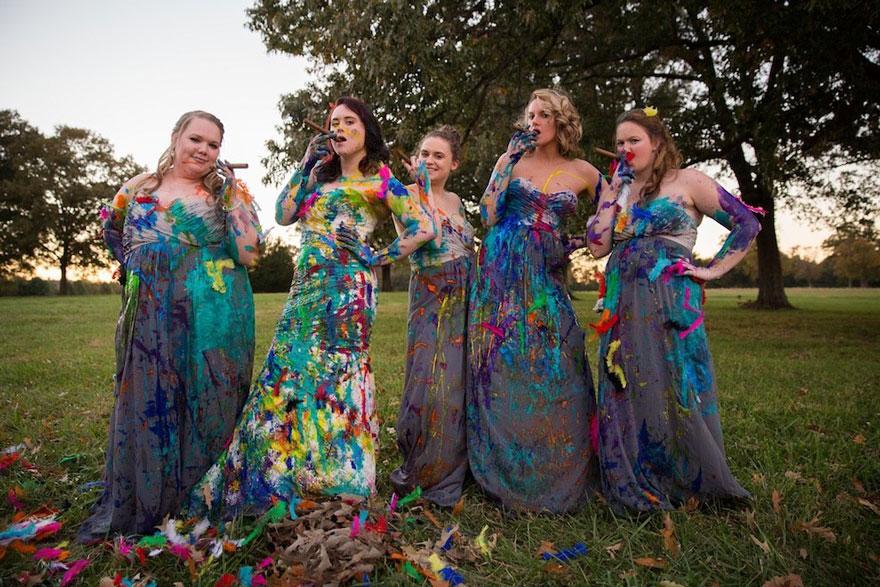 bride-left-at-altar-trash-dress-photoshoot-17