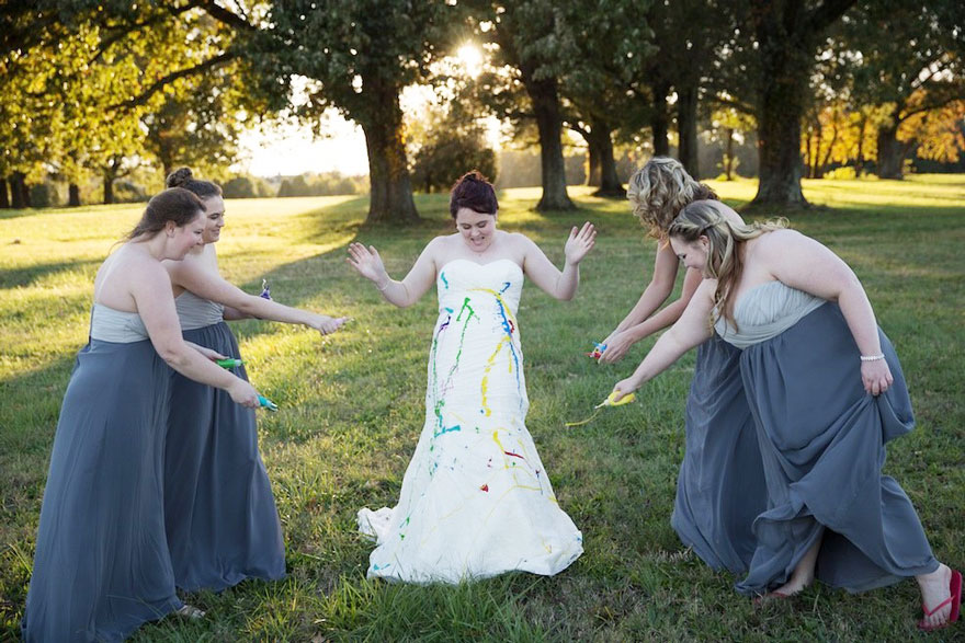 bride-left-at-altar-trash-dress-photoshoot-2