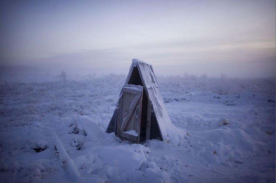 Photographer Travels To The Coldest Village On Earth Where The Temperature Can Reach -71.2C (-96F)