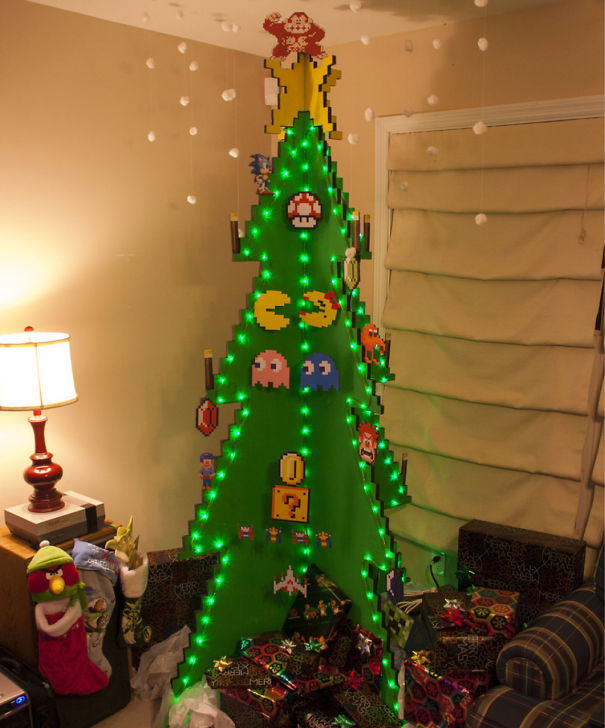 Pac Man Christmas Tree