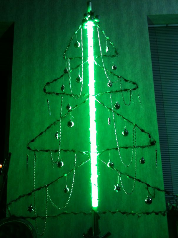 Neon & Wire Christmas Tree