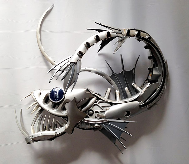 hubcaps-recycling-art-upcycling-ptolemy-elrington-3