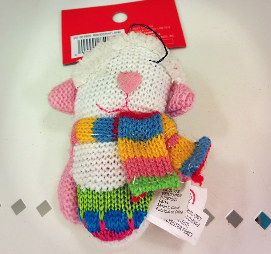 15 Disturbing Christmas Ornaments This Year