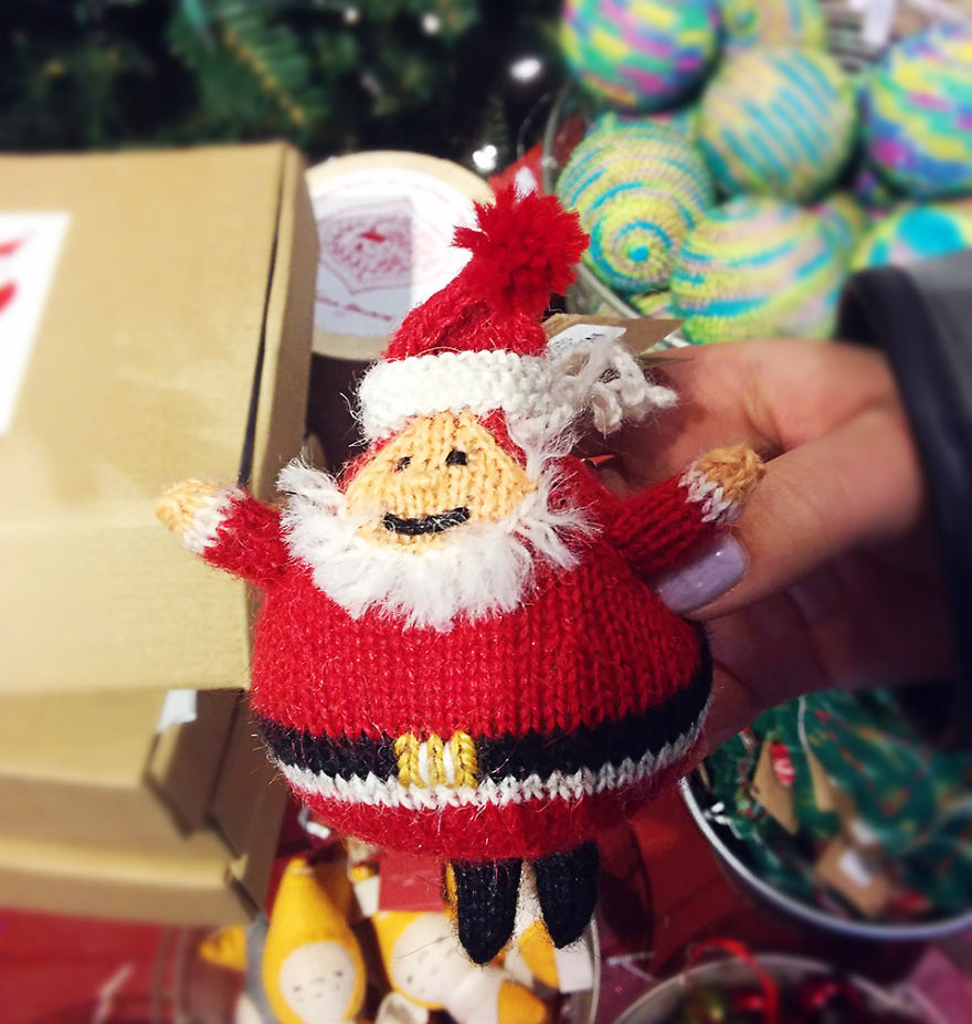 15 Disturbing Christmas Ornaments This Year