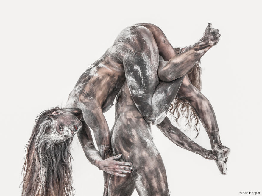 Transfiguration: Photos Of Circus Artists And Dancers Showing Their Physical Capabilities 