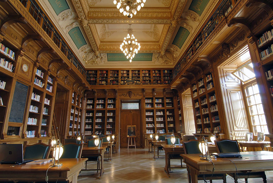 Central University Library Of Bucharest (biblioteca Centrală Universitară „carol I”)