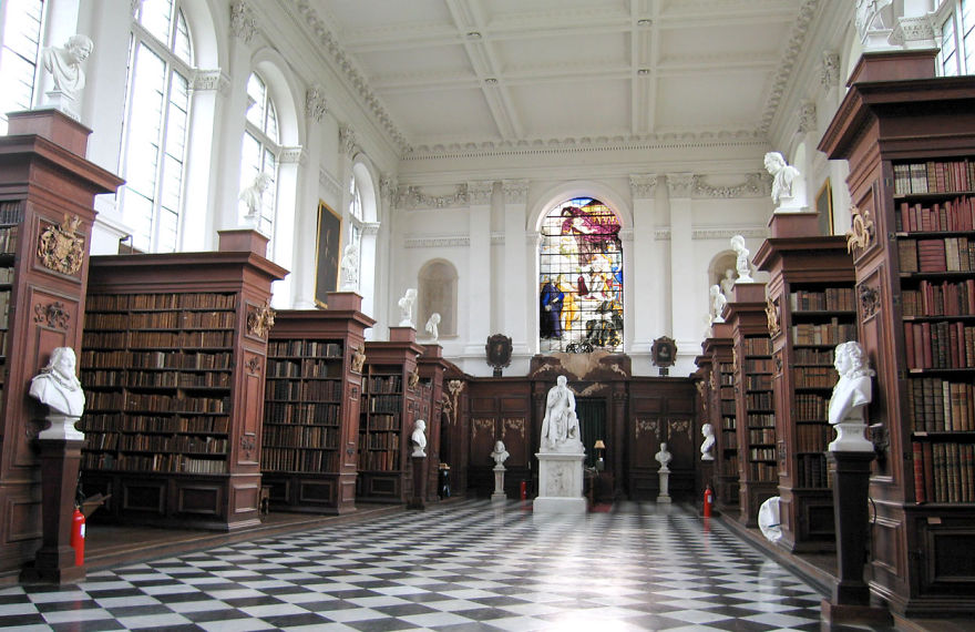 Wren Library, Trinity College, Cambridge (uk)