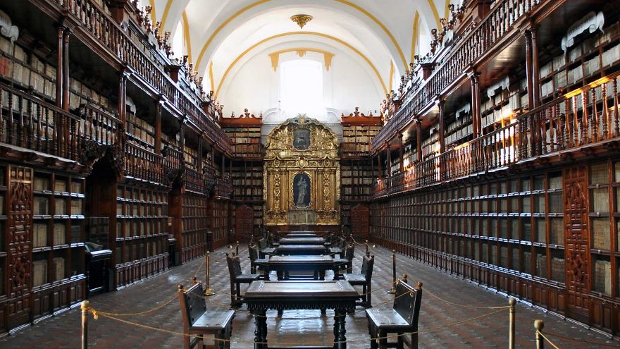 Palafoxian Library Mexico Puebla