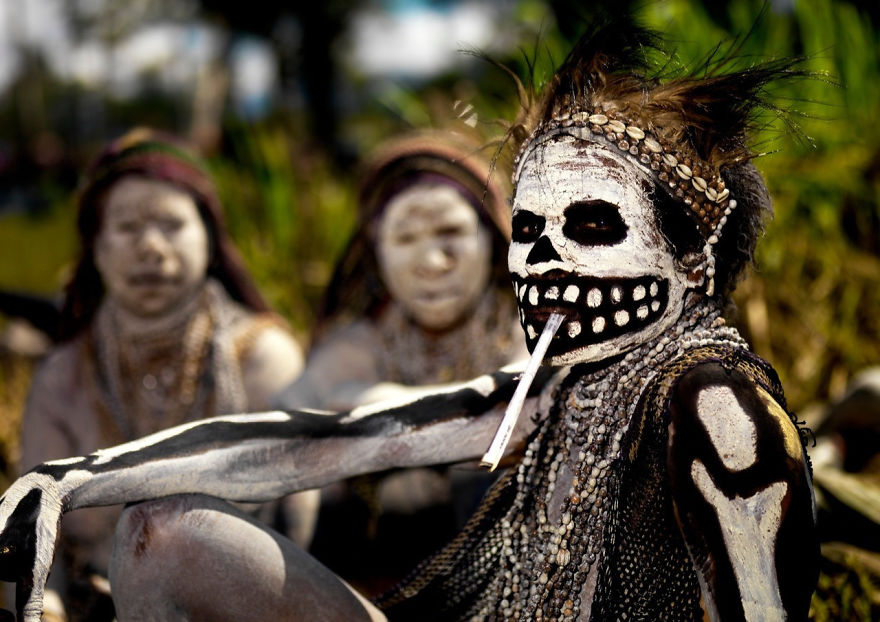 Papua New Guinea Woman During A Singsing Celebration In Mount Hagen
