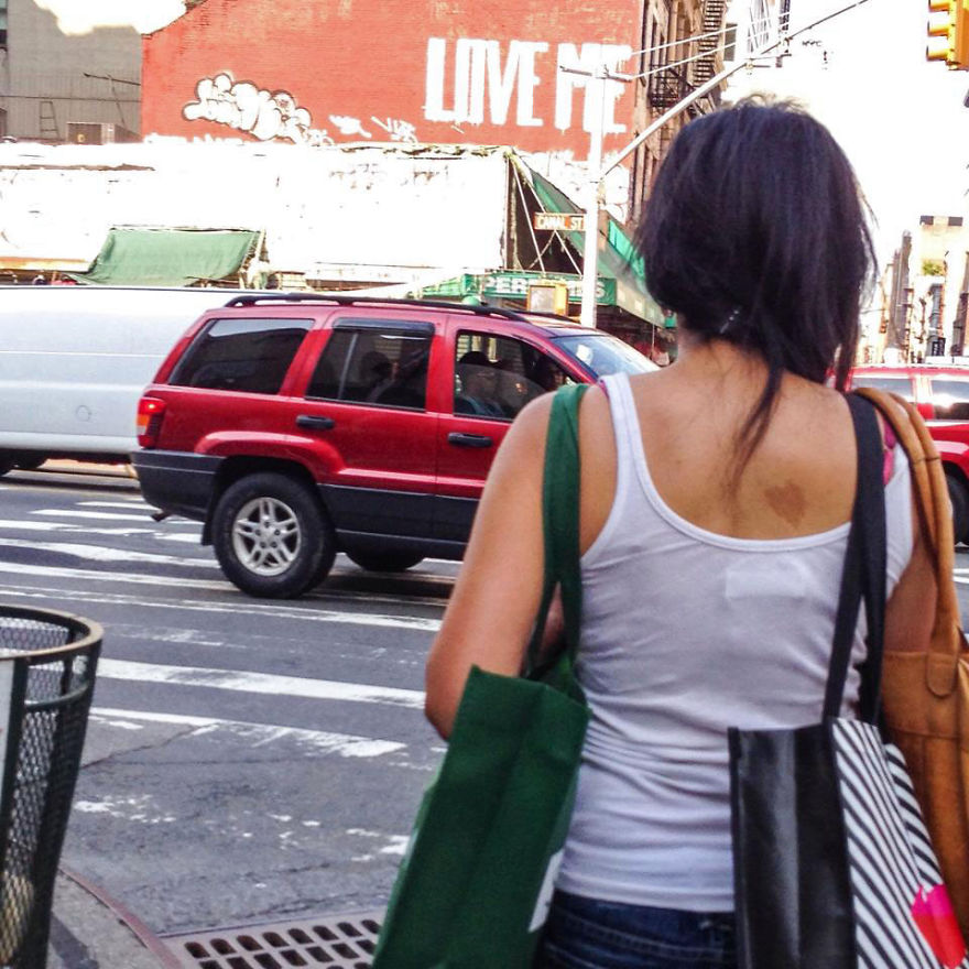 Life In New York Streets In Perfectly-Timed Photos From My iPhone