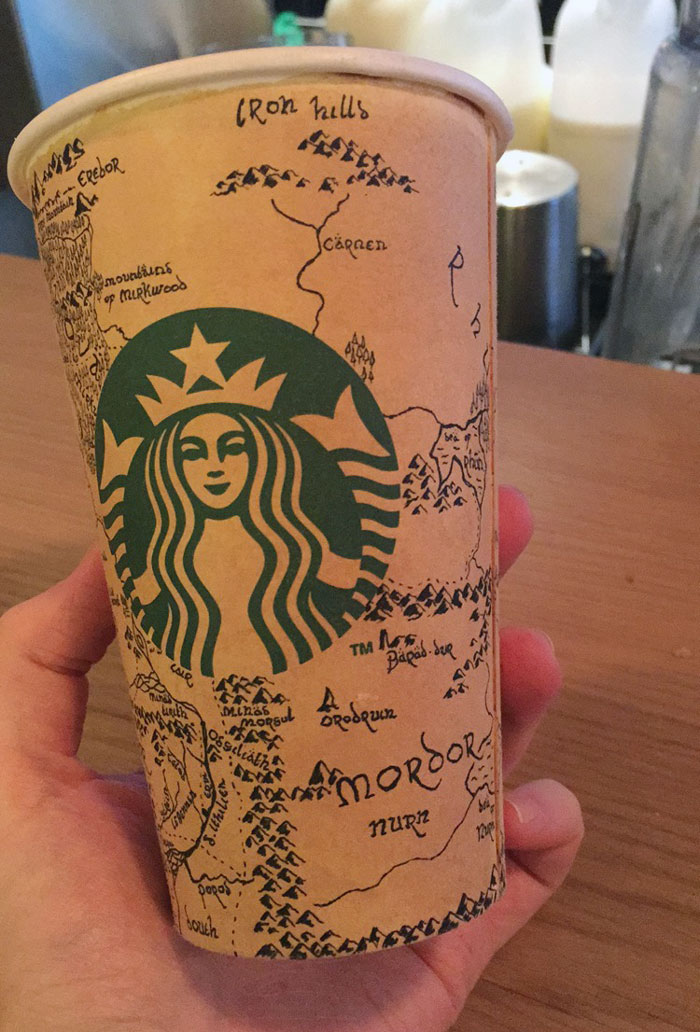 Guy Spends 5 Hours Drawing Detailed Map of Middle-Earth From Lord of the Rings On A Starbucks Coffee Cup