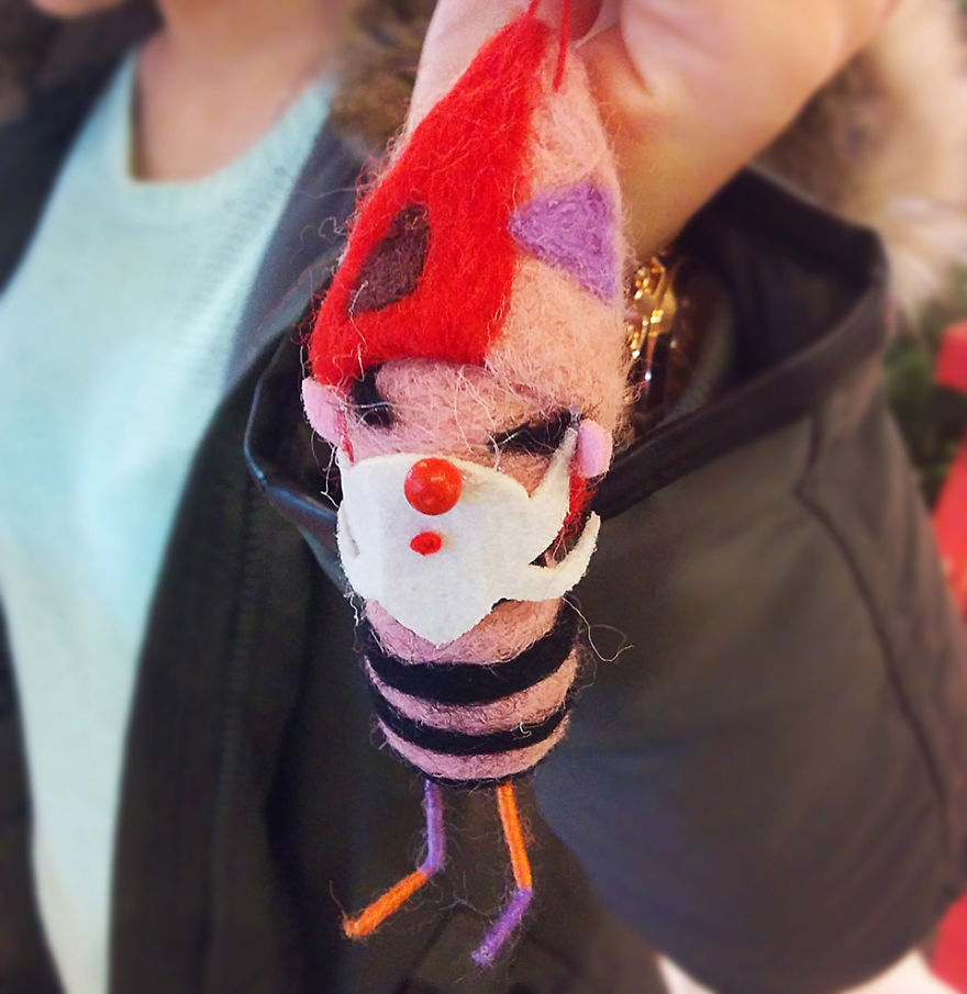 15 Disturbing Christmas Ornaments This Year