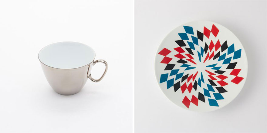 Mirror Teacups Reflect Colorful Patterns From The Saucers They're Placed On