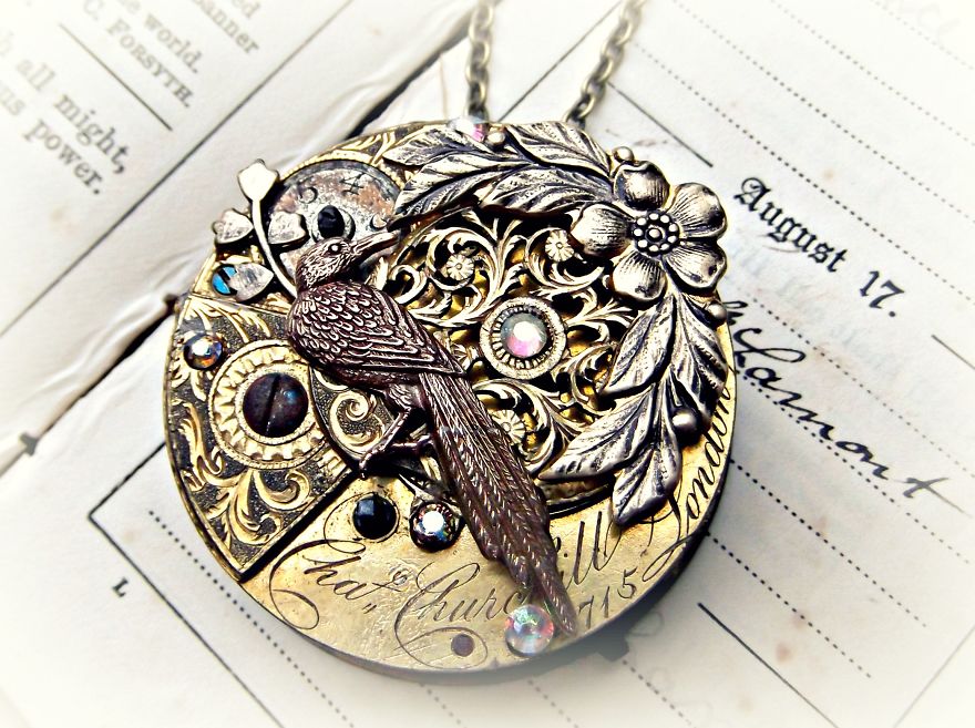 Mother And Daughter Turn Used Antique Pocketwatch Parts Into One-Of-A-Kind Jewelry