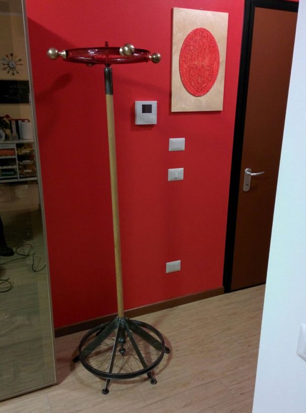 Coat Hanger Made With Two Bike's Wheels