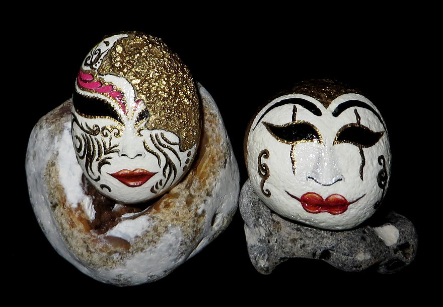 I Give Life To Stones By Painting On Them