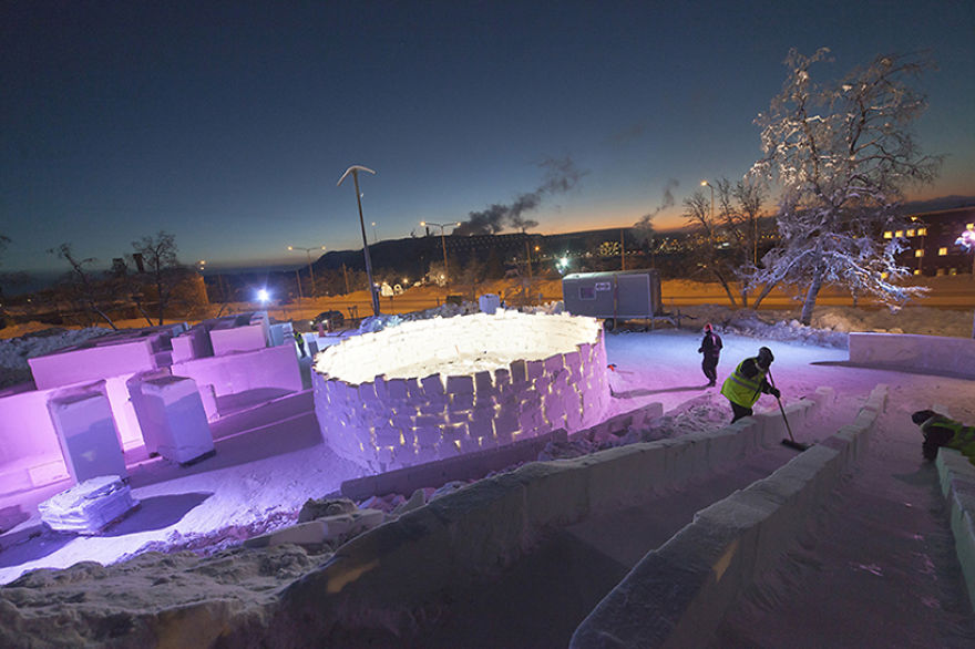 Pinpin Studio Creates Winter Playground Made Out Of Ice And Snow!