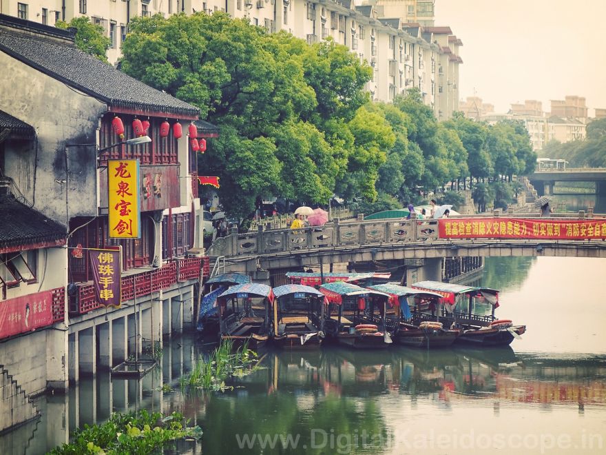 Visiting A Chinese Water Town - Qibao