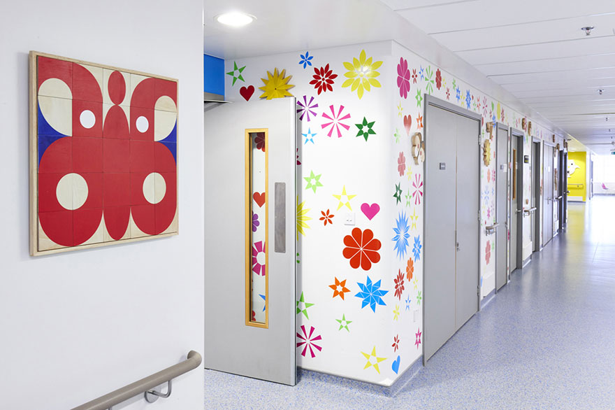 artists-mural-design-royal-london-children-hospital-vital-arts-15