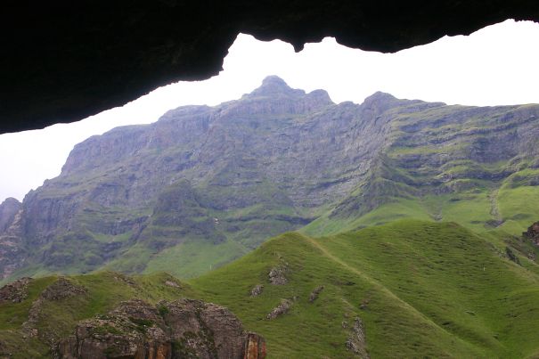 Pillar Cave And Rhino Peak - The Perfect Fit