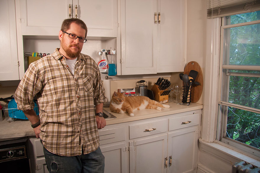 Men And Cats: Photographer Challenges 'Crazy Cat Lady' Stereotype