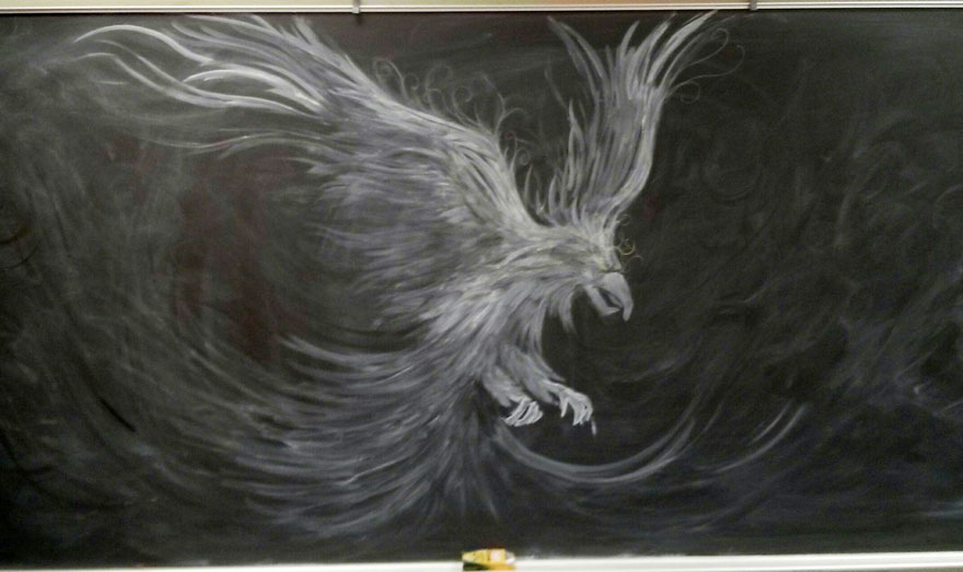Teacher Draws Stunning Chalkboard Drawings To Inspire His Students