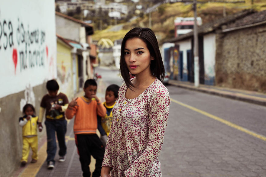 I Photographed Women In 37 Countries. Now You Choose My Next Destinations!