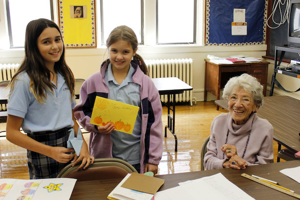 100-year-old Math Teacher Still Teaching At Brooklyn Elementary School
