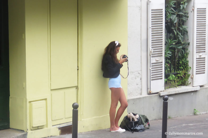 Sexy Girls In Montmartre Streets - Part 2