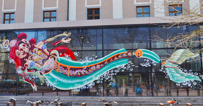 Street Art ‘Surgeon’ Cuts Open Cartoon Characters To Reveal Their Anatomy