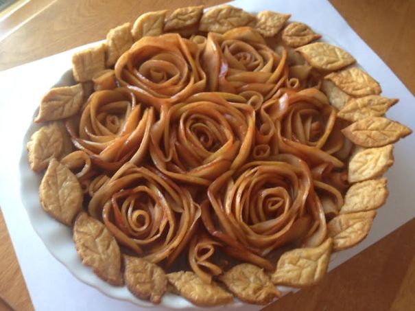 14+ Of The Most Creative Pies That Are Too Cool To Eat ...