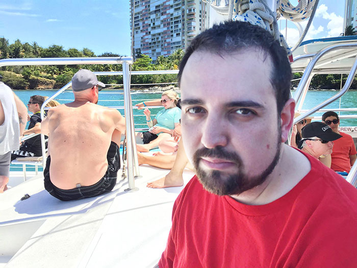 Guy Wins Free Trip To Puerto Rico But Couldn't Take His Wife, Doesn't Have Single Second Of Fun