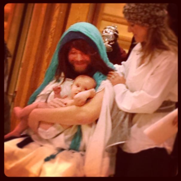 This Male Teacher Broght His Baby Girl When He Played The Virgin Mary In The Chritmas Pagent