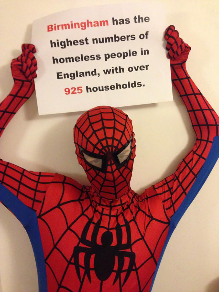 Anonymous Spiderman Feeds Homeless At Night, Shows Everyone Can Be A Hero
