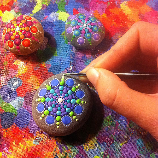 Artist Paints Ocean Stones With Thousands Of Tiny Dots To Create Colorful Mandalas