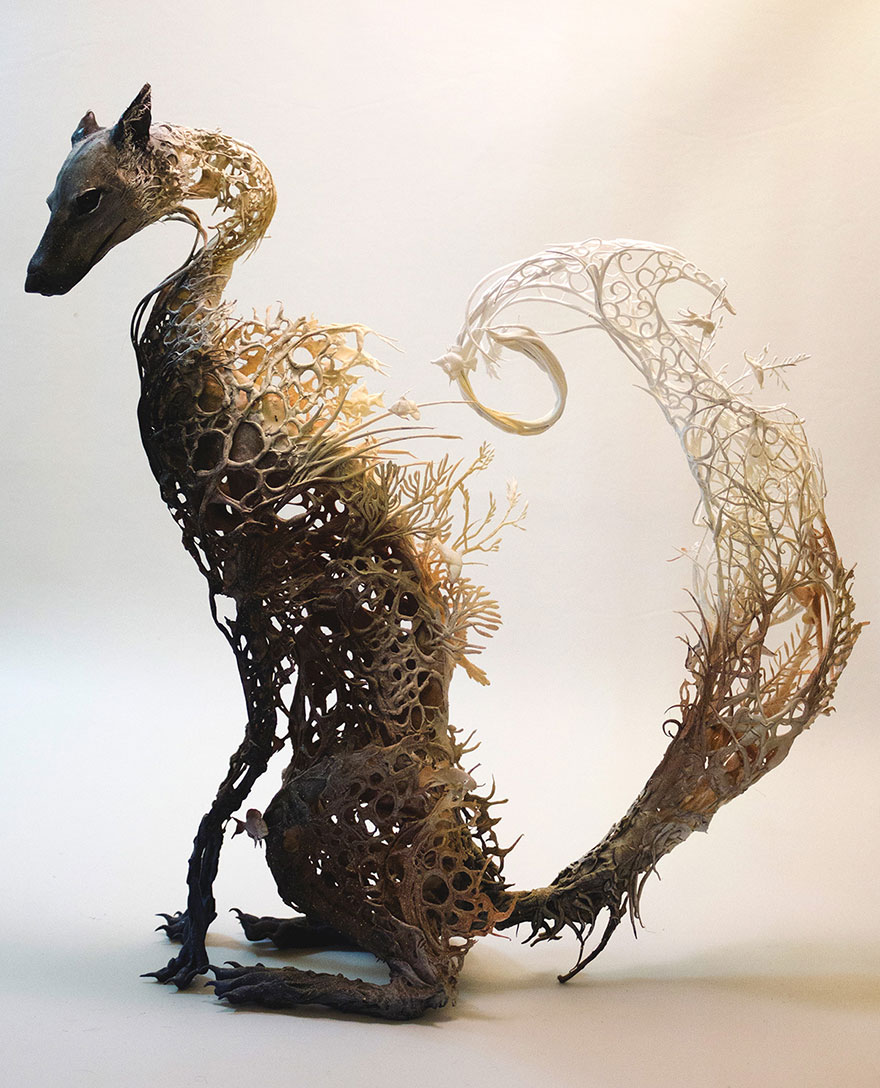 surreal-animal-sculptures-ellen-jewett-2