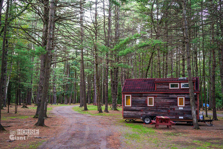 We Quit Our Jobs, Built A Tiny House On Wheels And Hit The Road