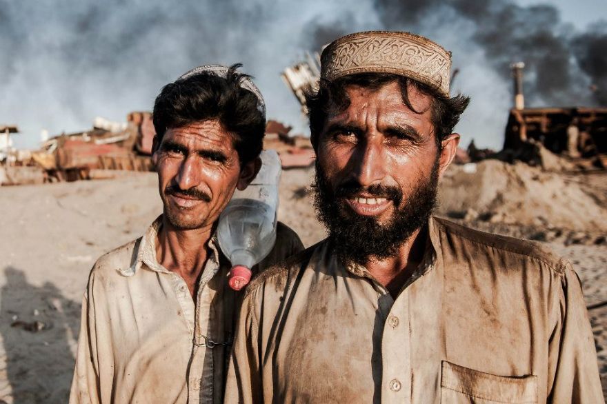 I Went To Pakistan To Photograph A Ship Breaking Yard.