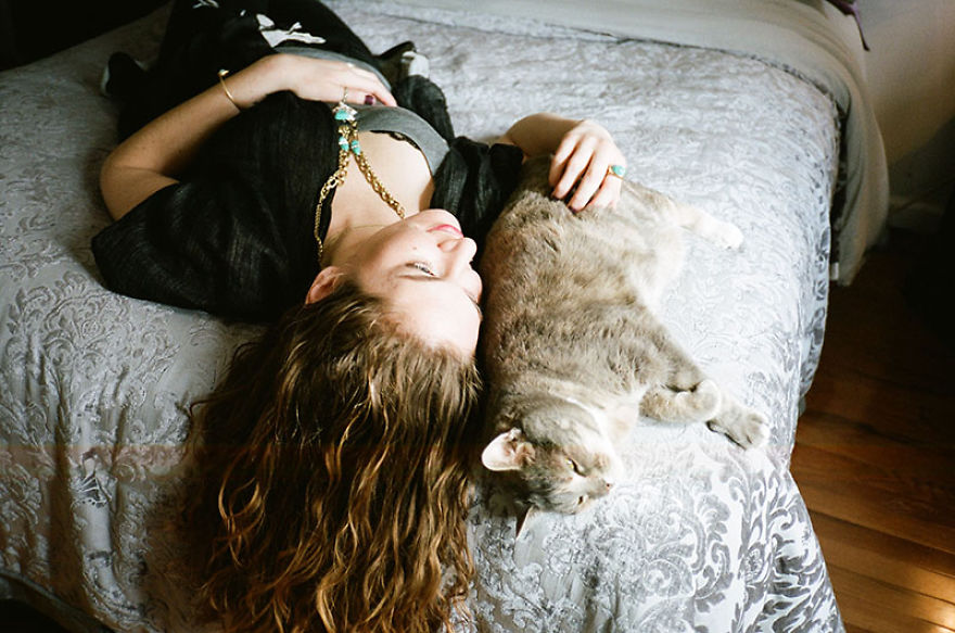 Girls And Their Cats: My Photos Of New York Women With Their Furry Companions