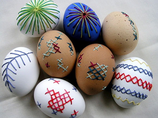 Drill A Drained Egg And Embroider It