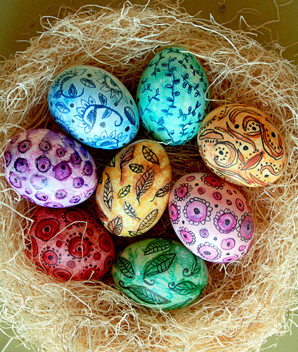 Color Eggs With Watercolor Paint And Pencils
