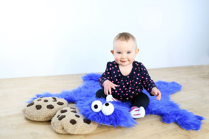 DIY Cookie Monster Fur Rug With Cookie Pillows
