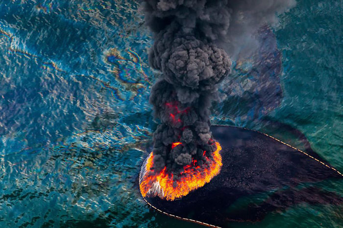 Fire At Oil Platform In Gulf Of Mexico, April 2010