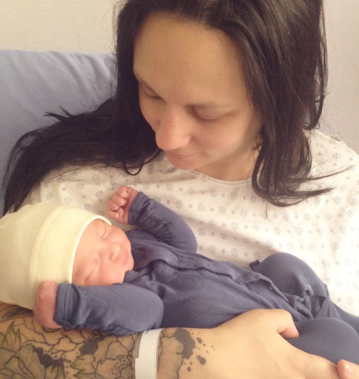 124 Babies And Their Tattooed Parents That Look Absolutely Beautiful Together