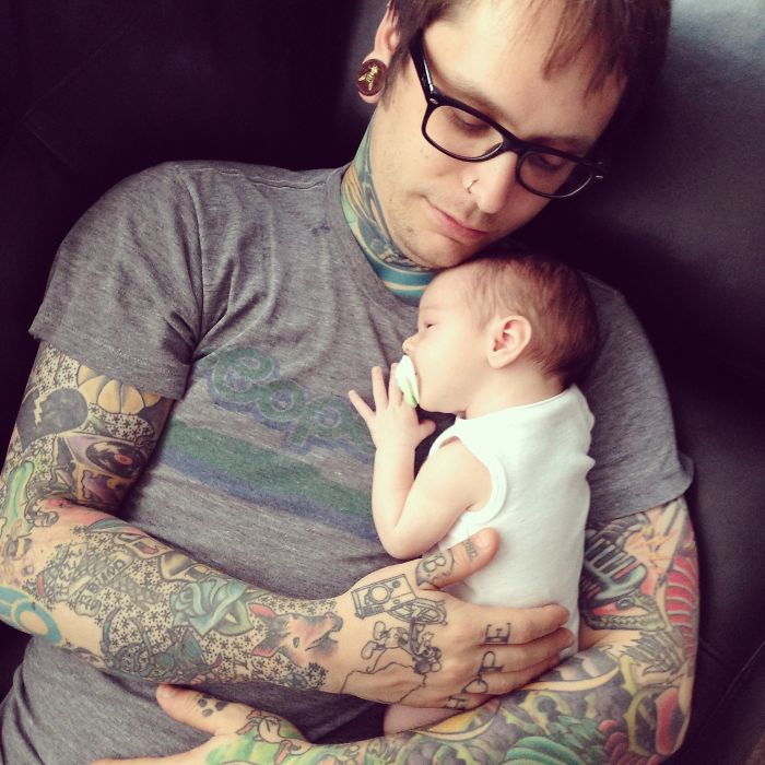 124 Babies And Their Tattooed Parents That Look Absolutely Beautiful Together