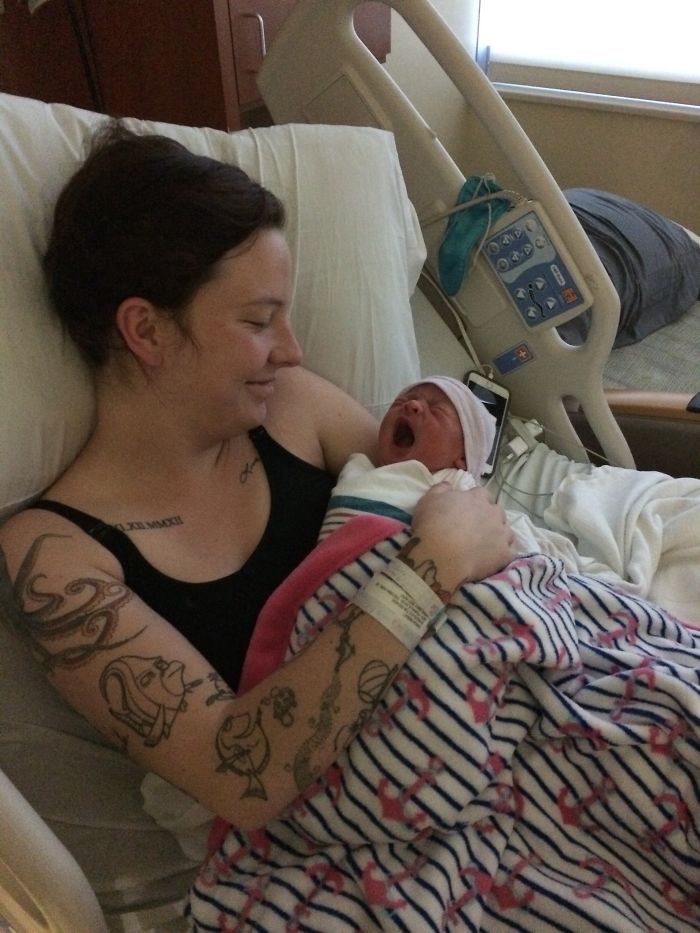 124 Babies And Their Tattooed Parents That Look Absolutely Beautiful Together