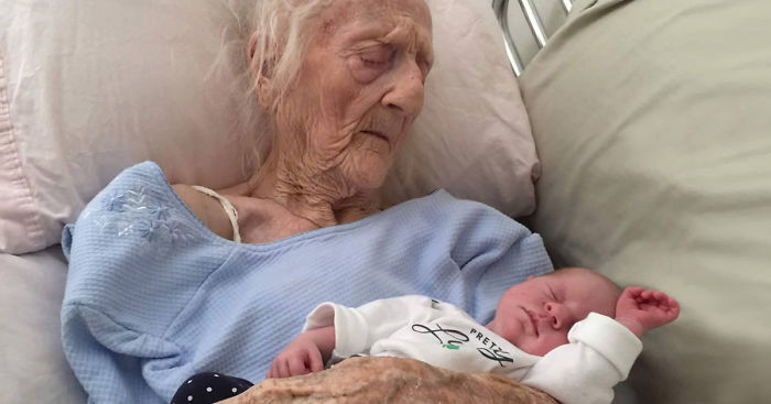 101 Year Old Meets Newborn Great Granddaughter Before Dying Days Later