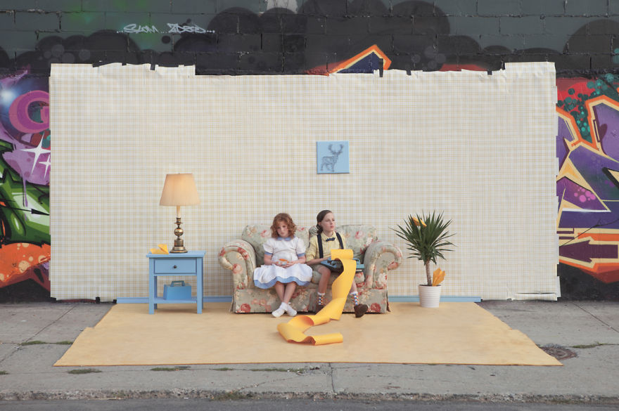 I Built Indoor Domestic Scenes With Furniture That People Left On The Streets