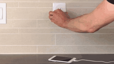 Outlet Plate Turns Your Wall Into A USB Charger